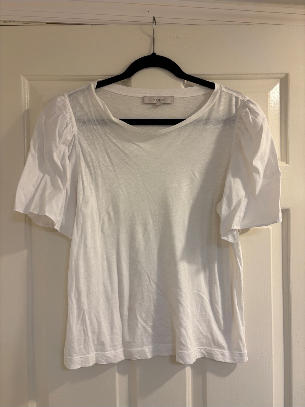 LOFT White Puff Sleeve Crewneck Top